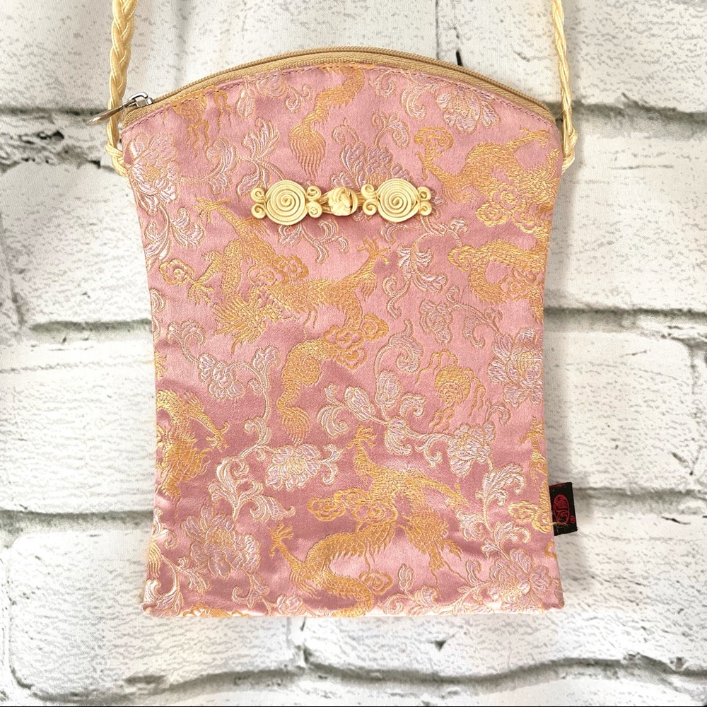 Gorgeous Silk embroidered Cross-Body Purse